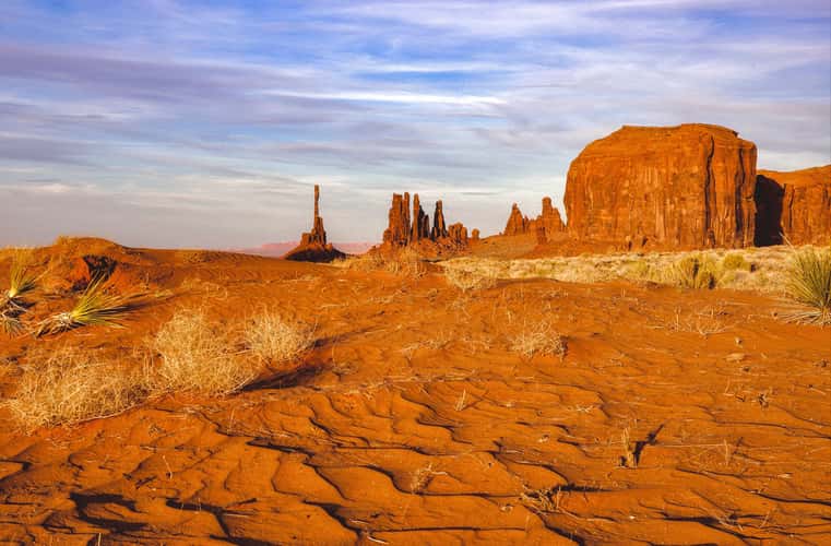 Monument valley Totem pole sunrise spot