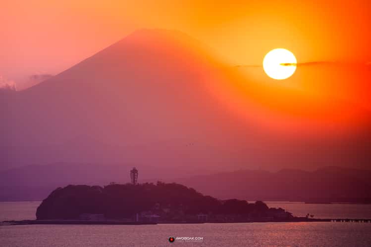 Mt. Fuji and Enoshima from Osaki Park