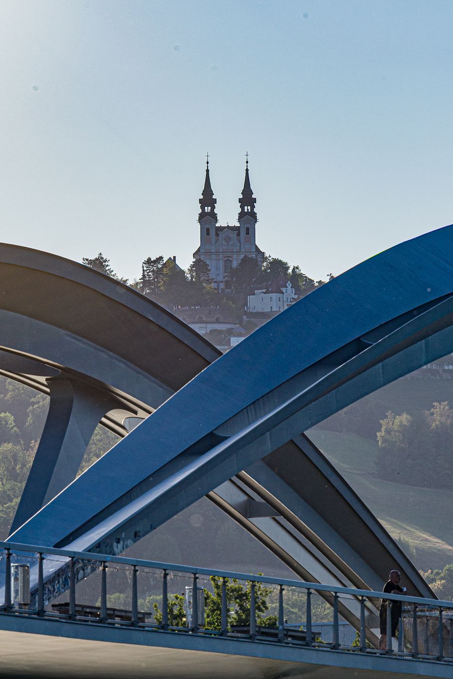 Neue Eisenbahnbrücke - Linz, Austria