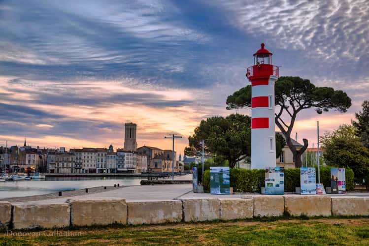 Phare Rouge Lighthouse, La Rochelle