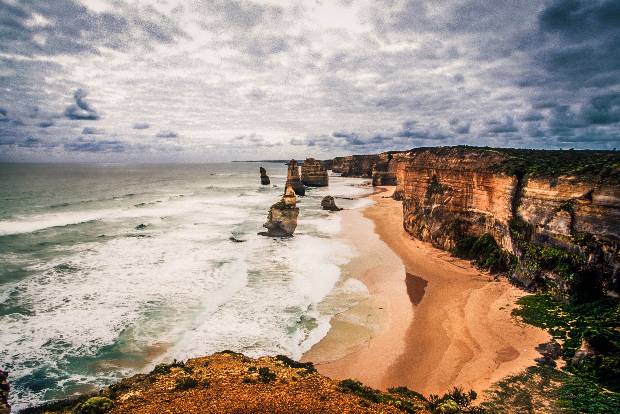 Twelve Apostles, Australia