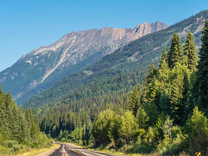 Yellowhead Highway in Mount Robson Park