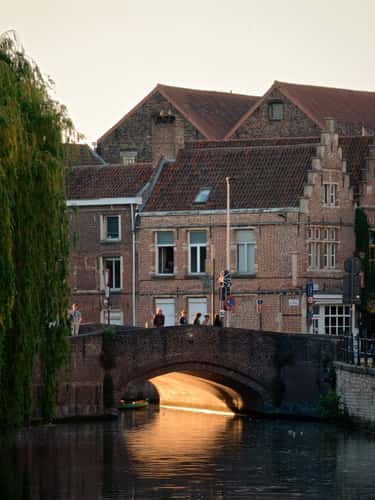 Augustihnenkaai, Gent