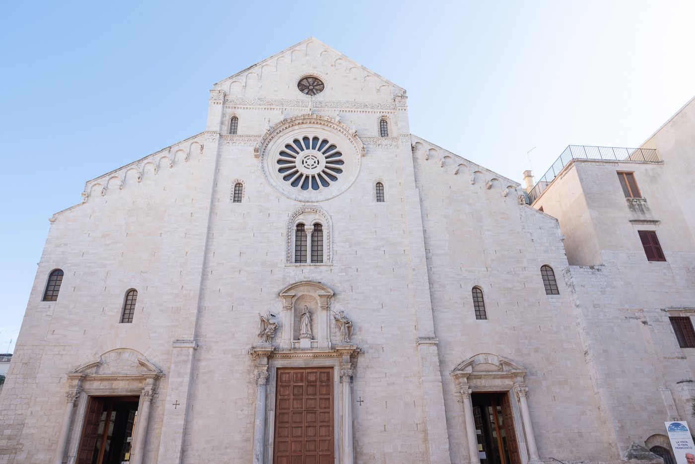 Basilica Pontificia San Nicola, Italy