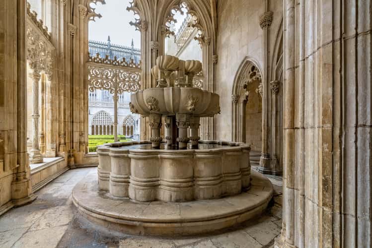Batalha Monastery, Courtyard of the Unfinished Chapels