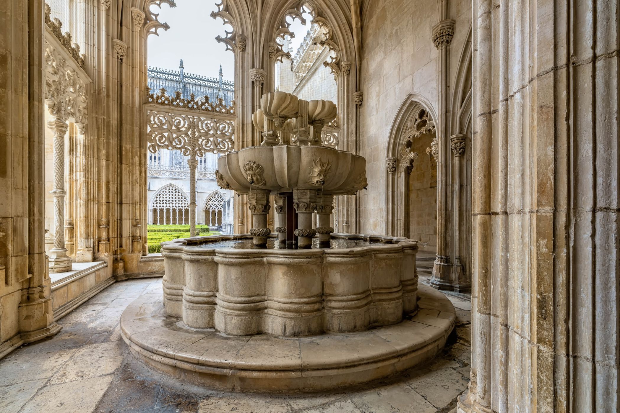 Batalha Monastery, Courtyard of the Unfinished Chapels, Portugal