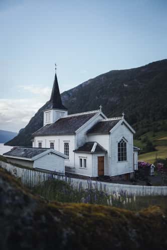 Bjordal Kirche