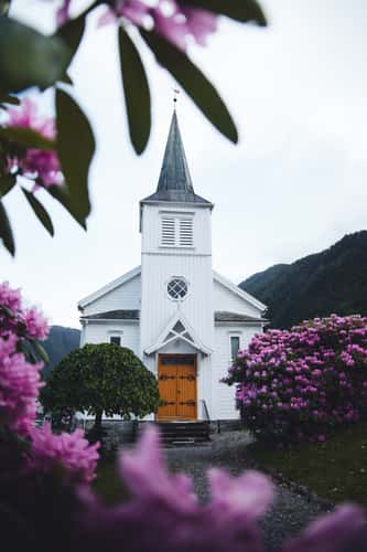 Bjordal Kirche