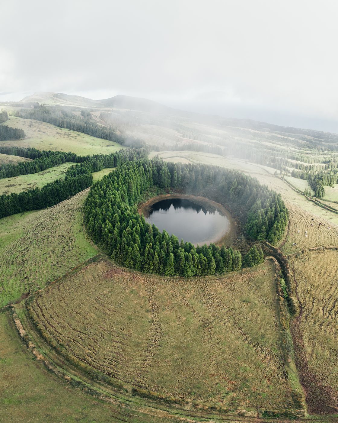 Crater Lake Lake View at Lagoa do Pau Pique, Portugal