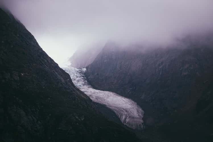 Fønfjord, Scoresbysund