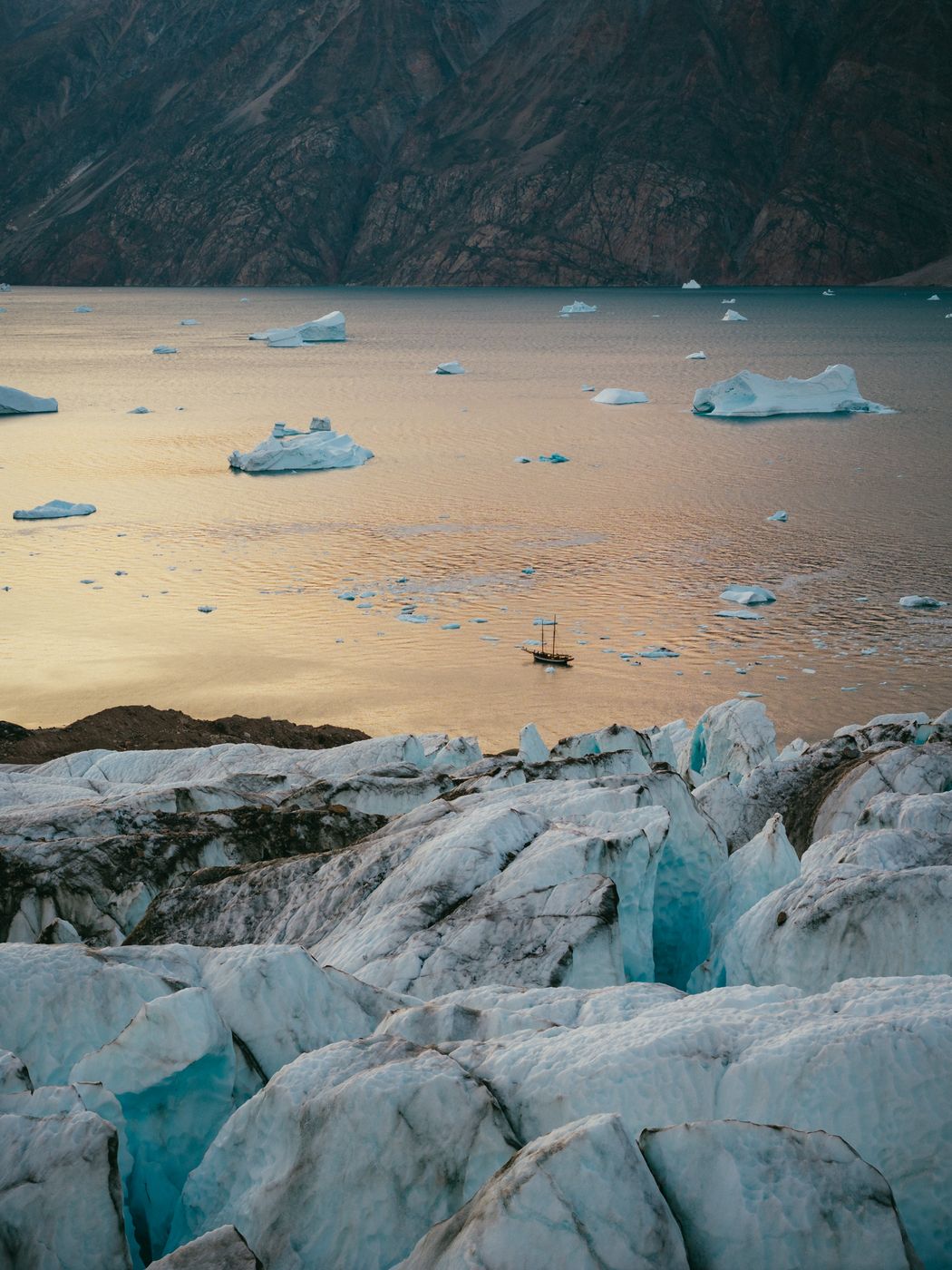 Glacier at Øjford, Scoresbysund, Greenland