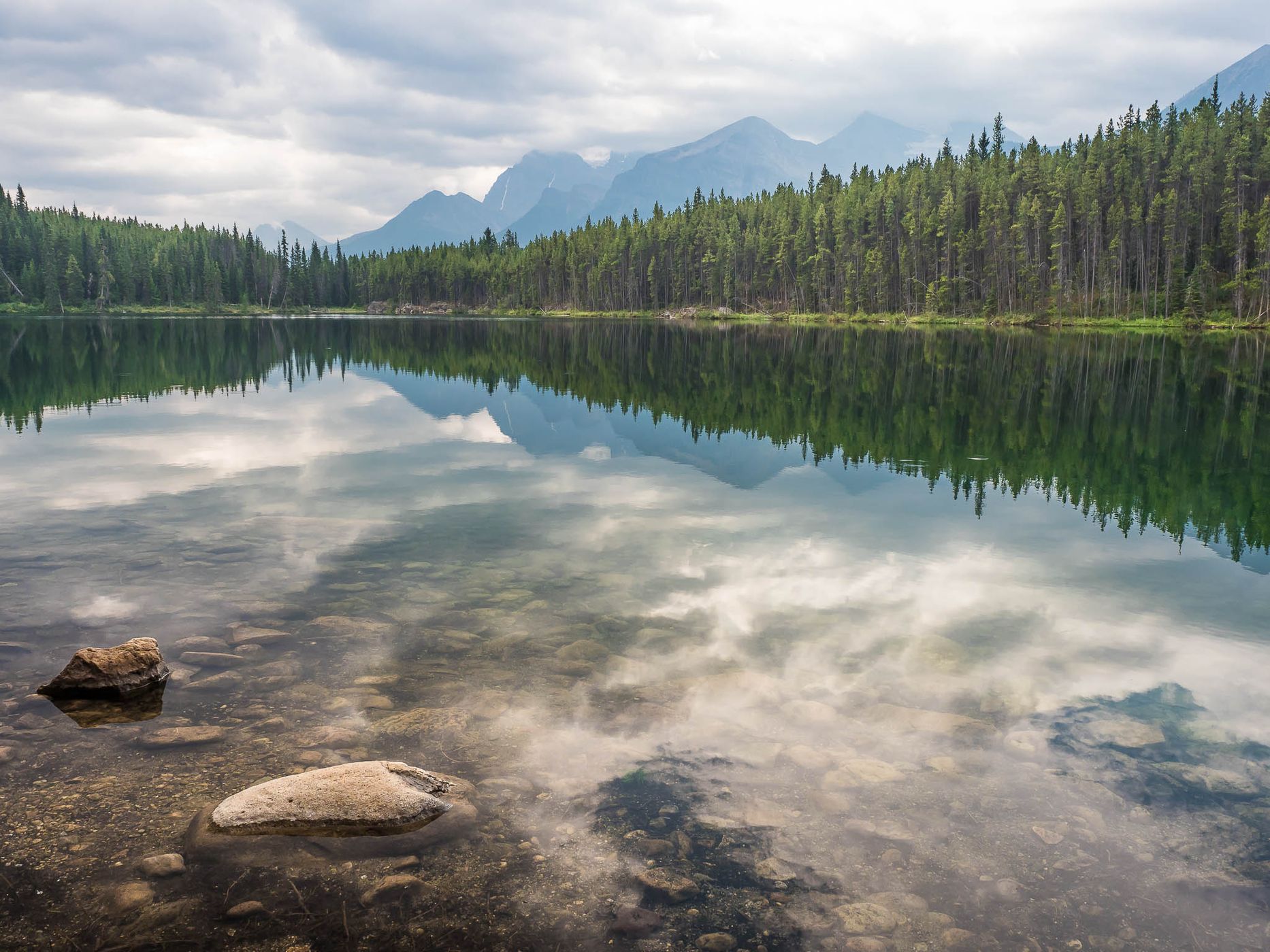 Herbert Lake, Canada