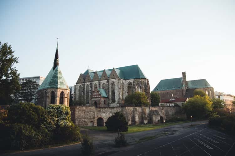 Kirchen am Schleinufer