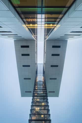 Kranhäuser from below, Cologne