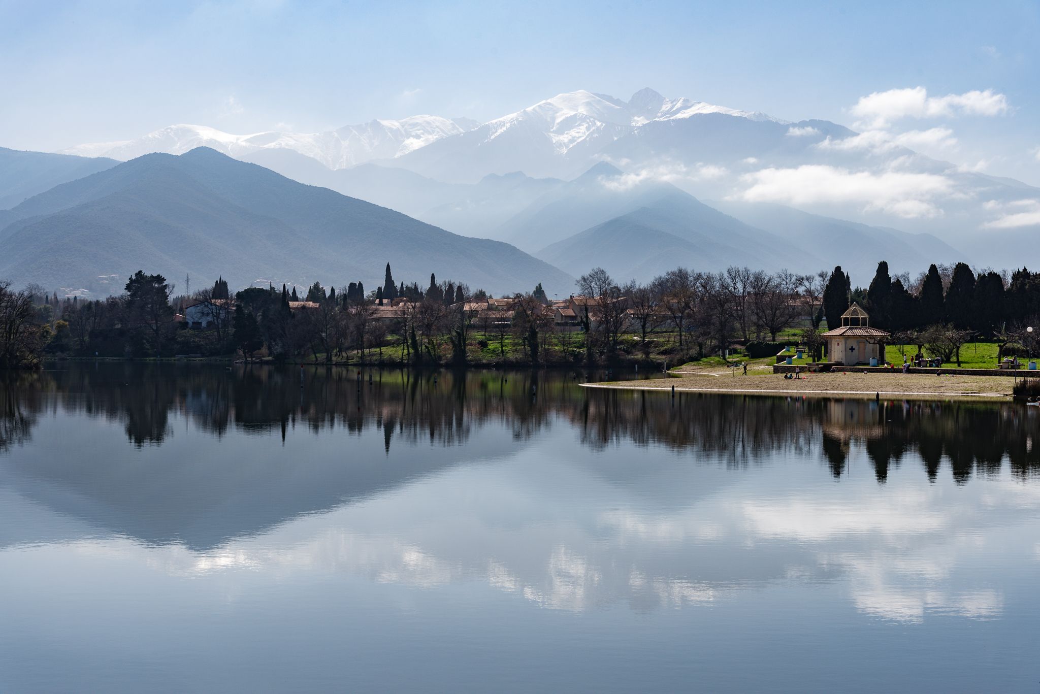 Lac des Escoumes, France