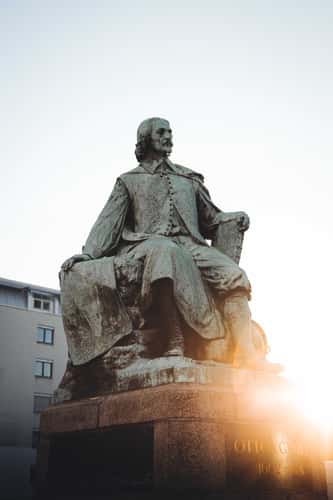 Otto von Guericke Denkmal