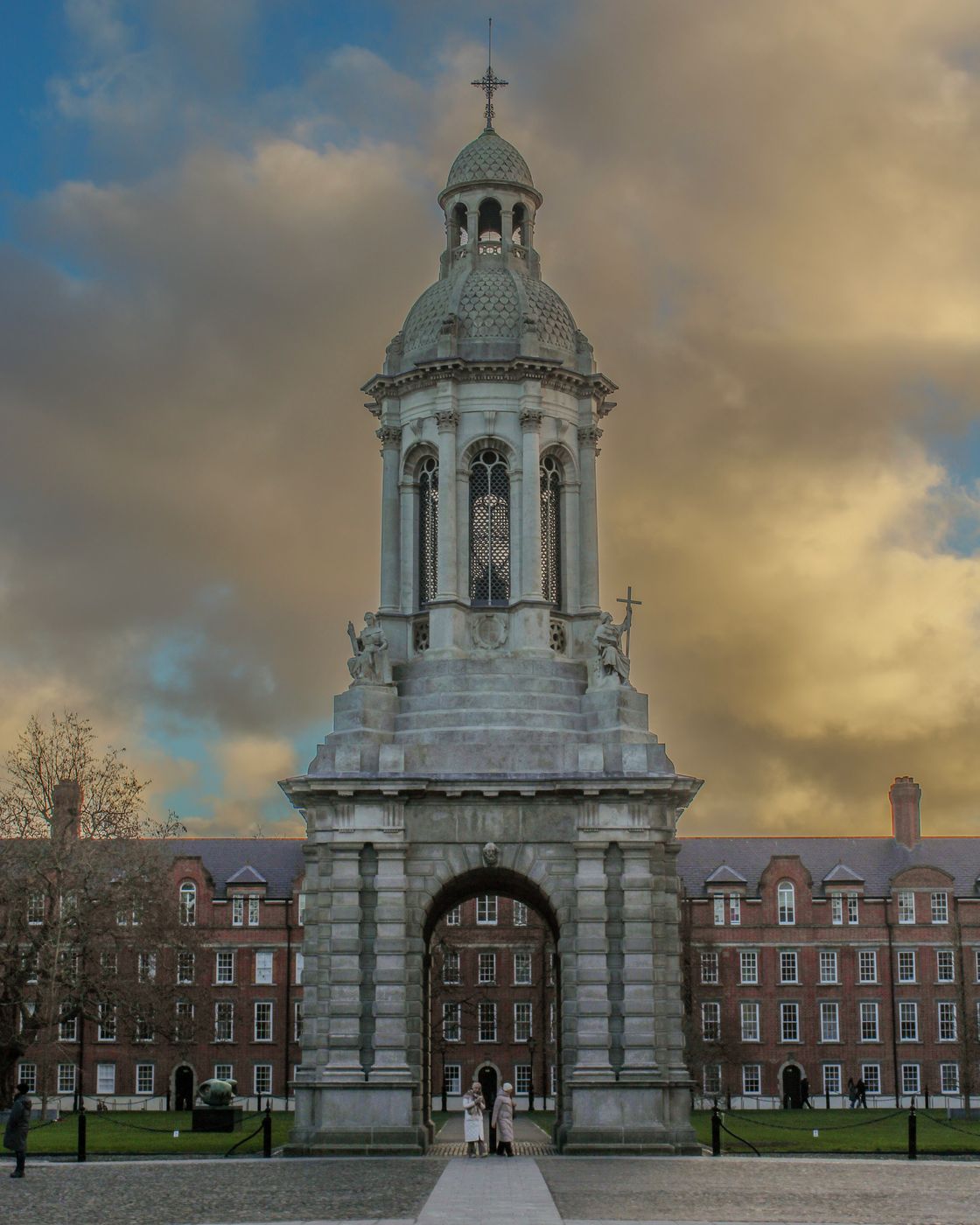 Parliament Square, Ireland
