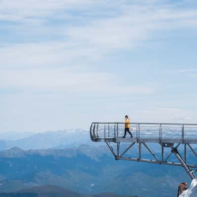 Pic du Midi glasswalk, France