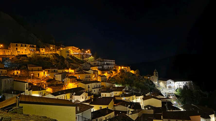 Pietrapertosa cityscape