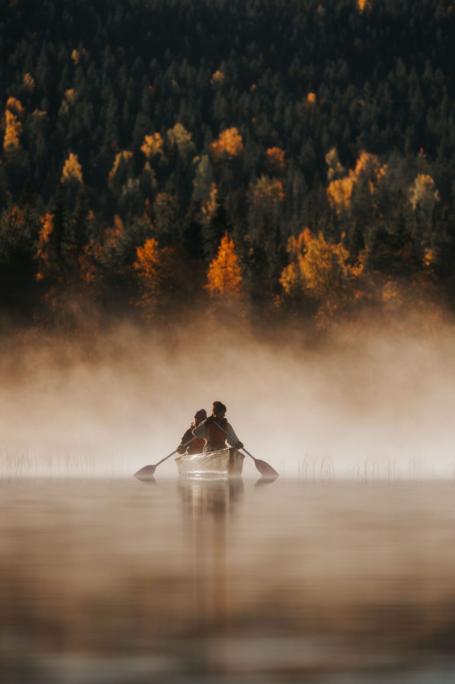 Canoe at Pyhäjärvi, Pyhä-Luosto National Park, Finland