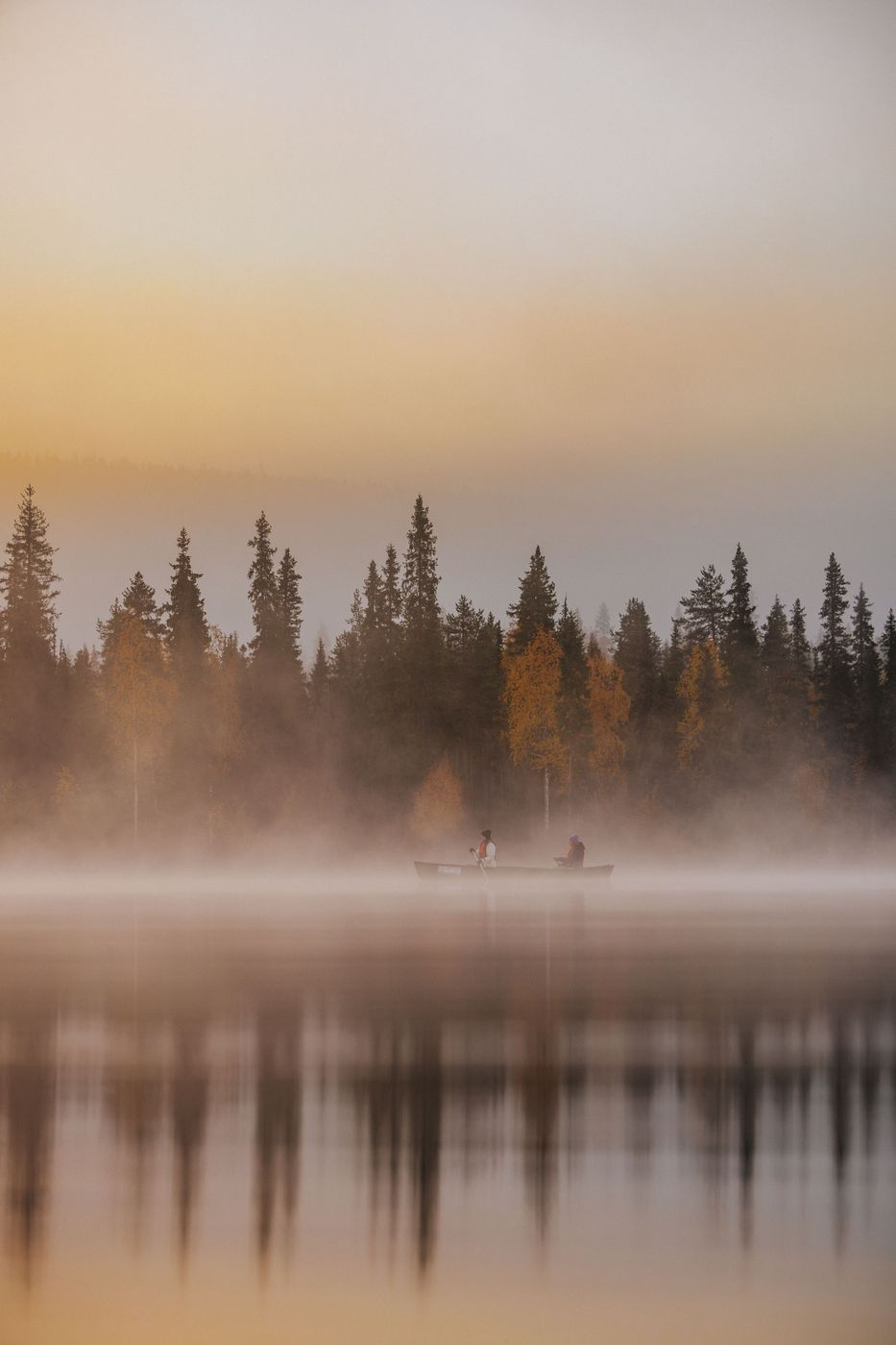 Canoe at Pyhäjärvi, Pyhä-Luosto National Park, Finland
