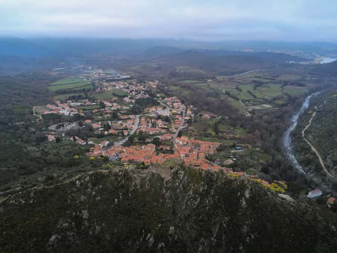 Rodes' castle