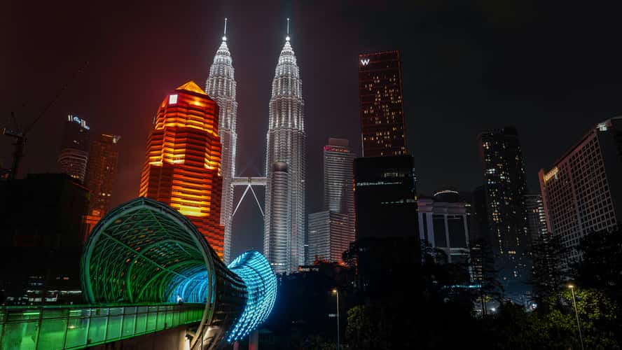 Saloma bridge