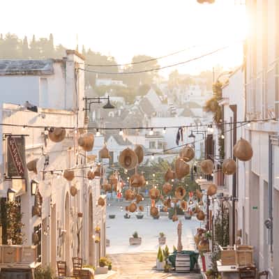 Strada dei cappelli (hats' street), Italy