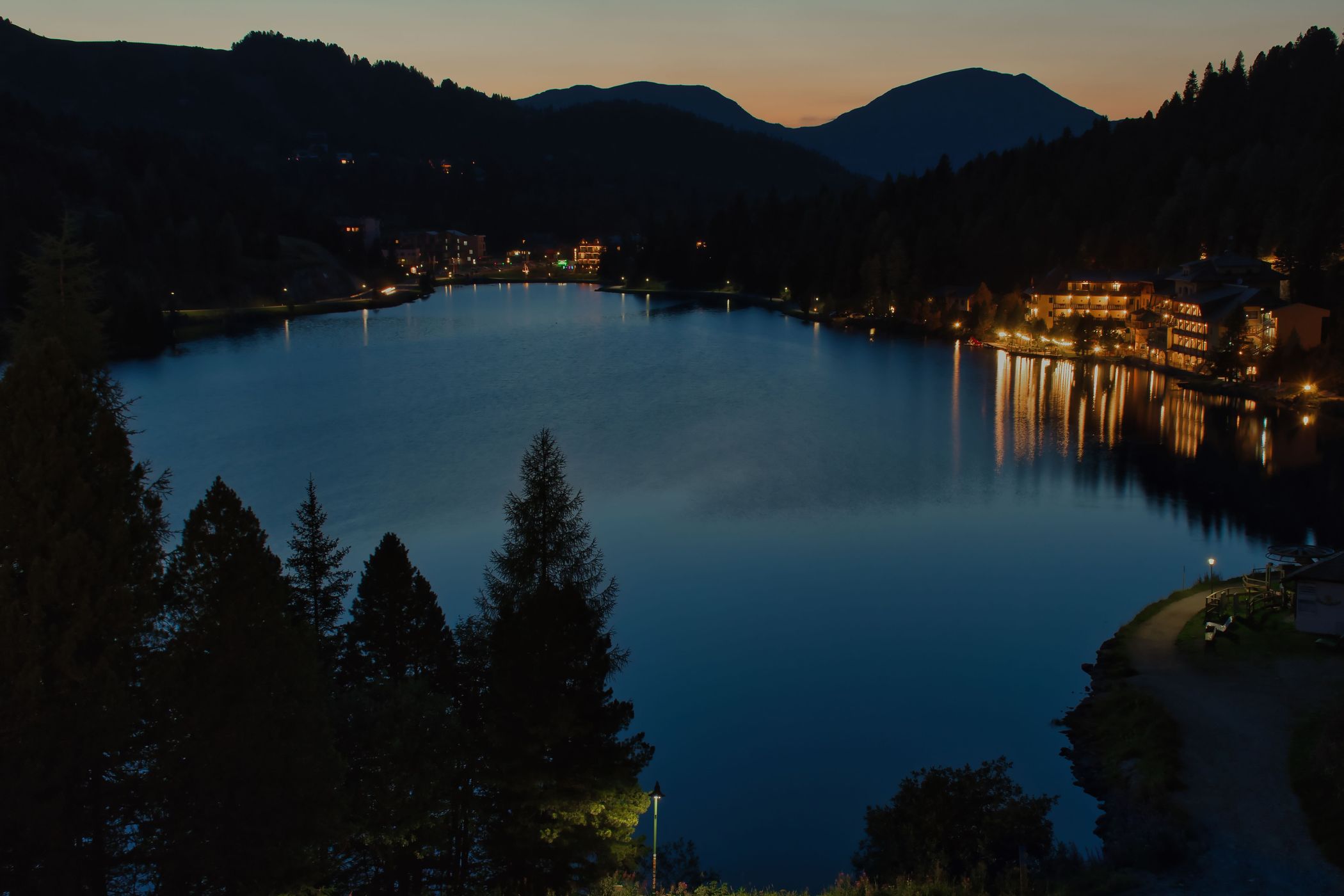 Sunset on the lake, Austria