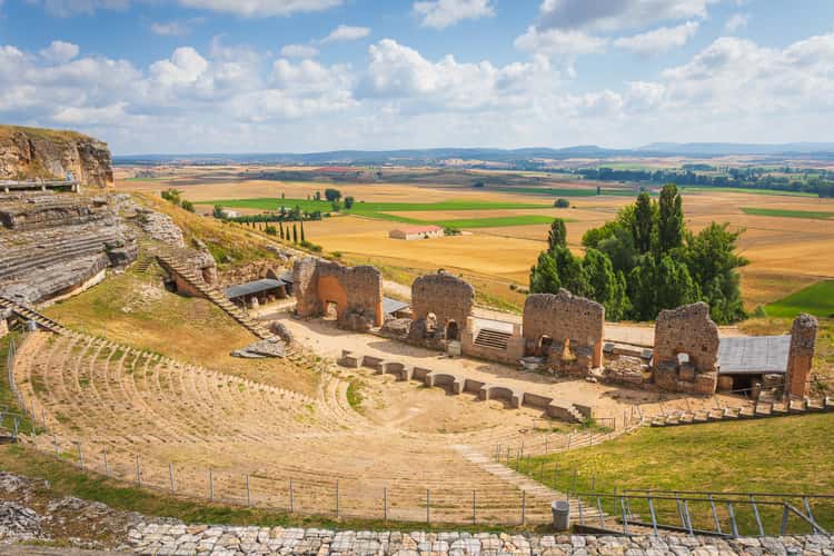 Teatro romano de Clunia Sulpicia