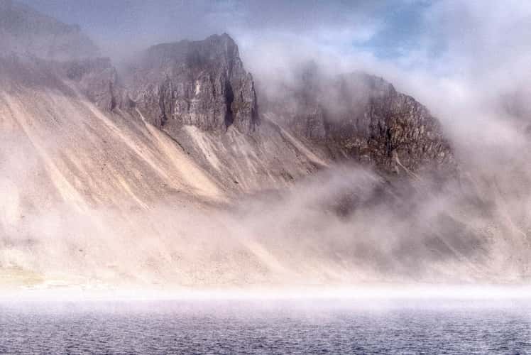Vestrahorn from the beach, Stokkness