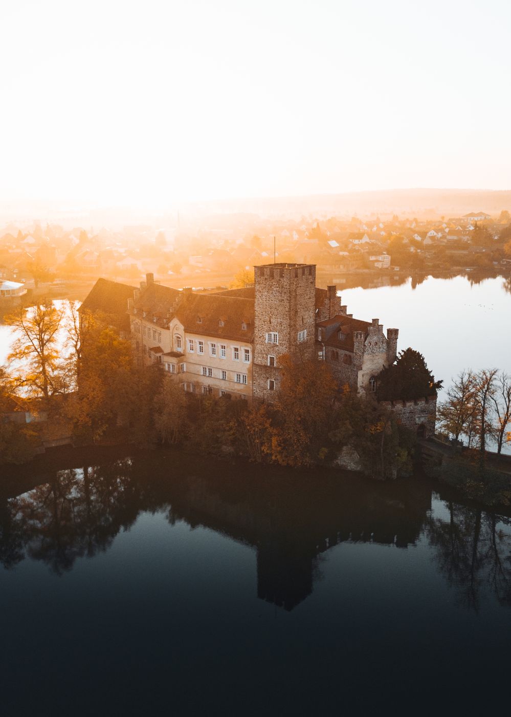 Wasserburg Flechtingen (Drone), Germany