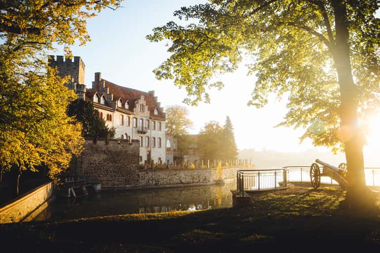 Wasserburg Flechtingen (Westseite)