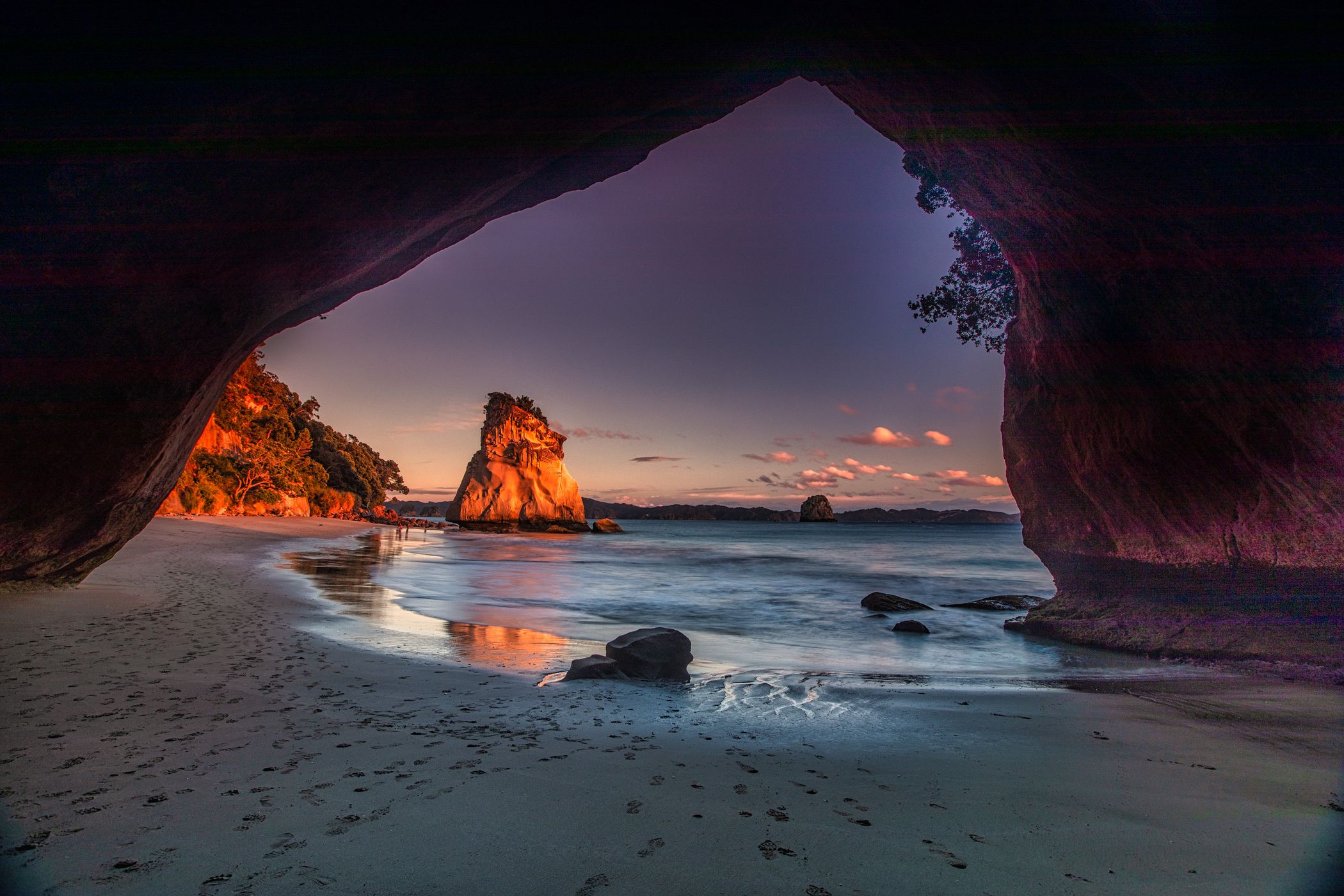 Cathedral Cove, New Zealand