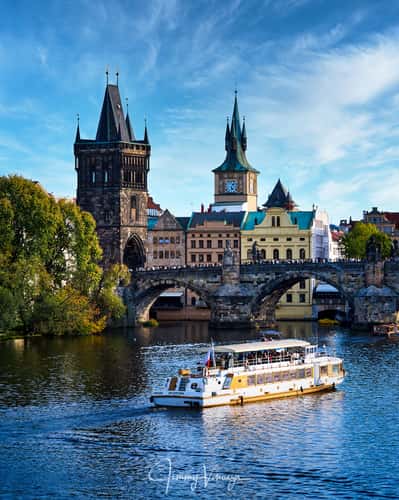 Charles Bridge Riverside Viewpoint