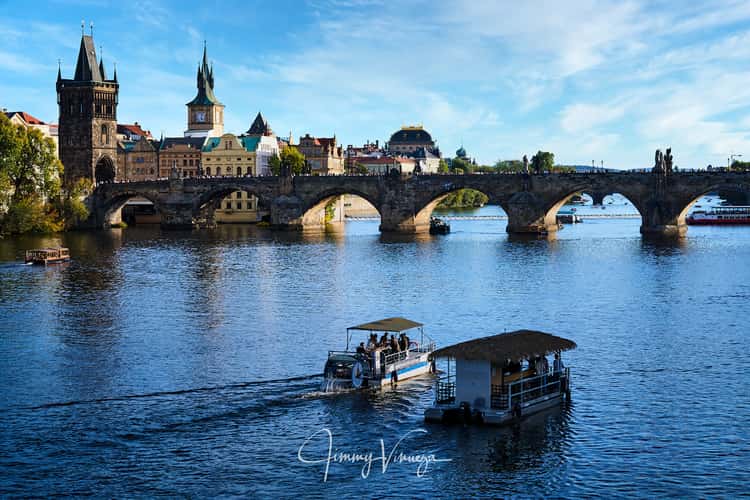 Charles Bridge Riverside Viewpoint