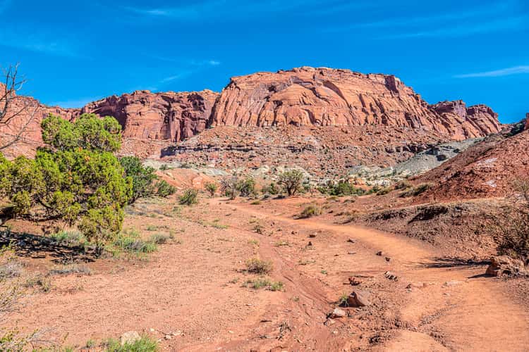 Chimney Rock - Capitol Reef National Park