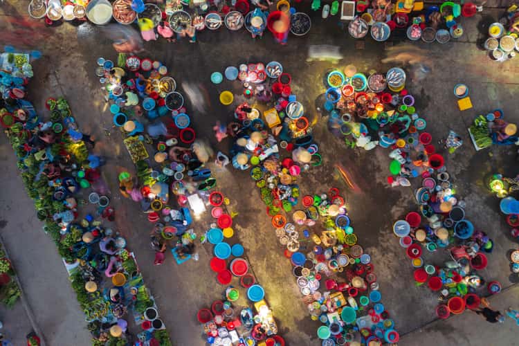 Chom Hom Market