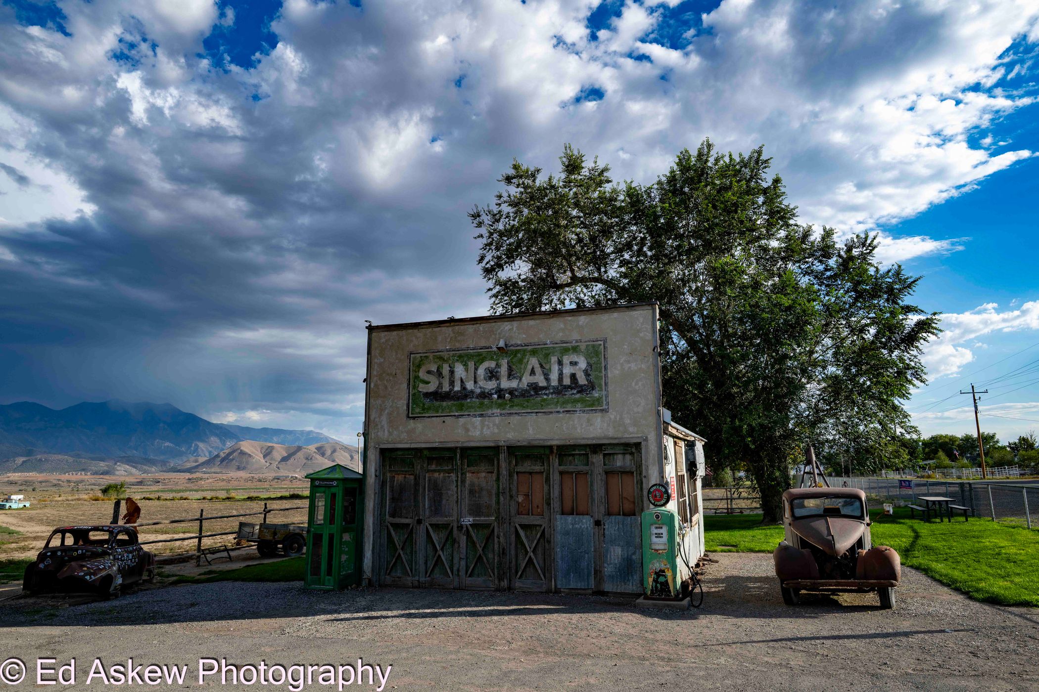Elberta Sinclair Station, USA