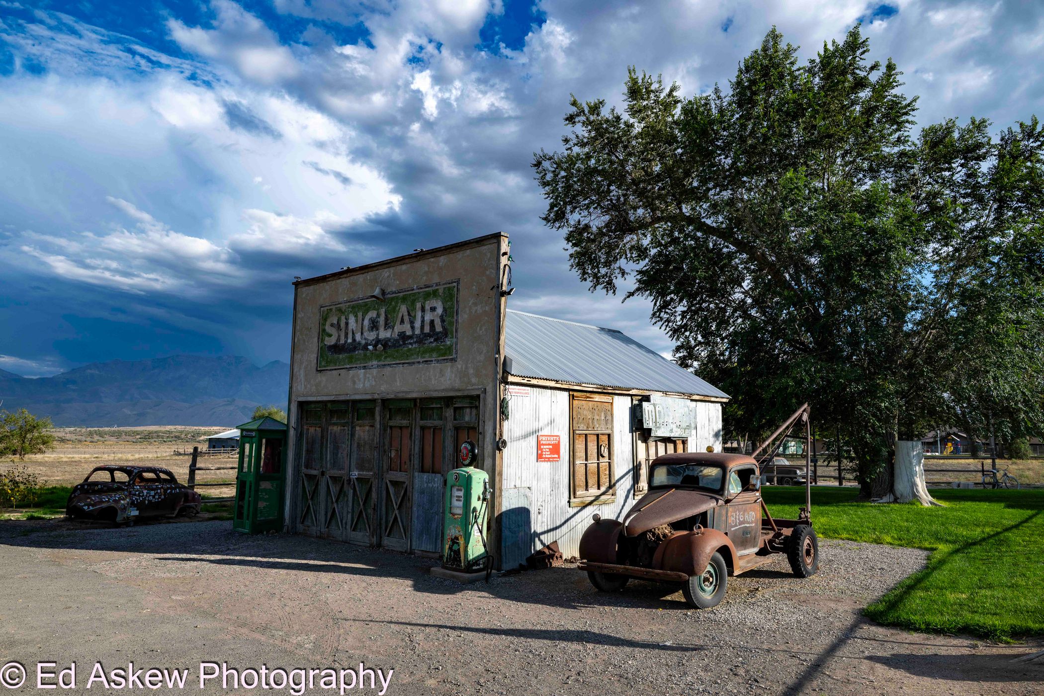 Elberta Sinclair Station, USA