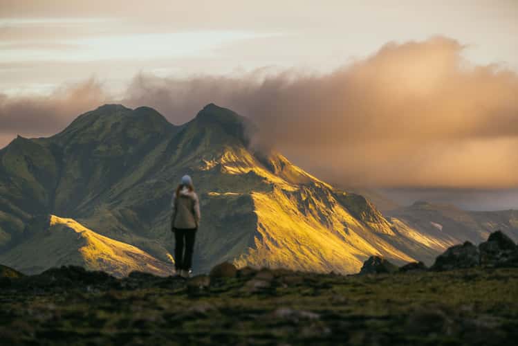 Hike up to Brattháls peak, Laugavegur