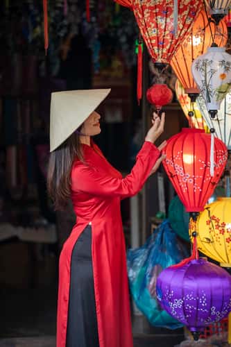 Hoi An Ancient Town Ao Dai Spot - 92 Tran Phu