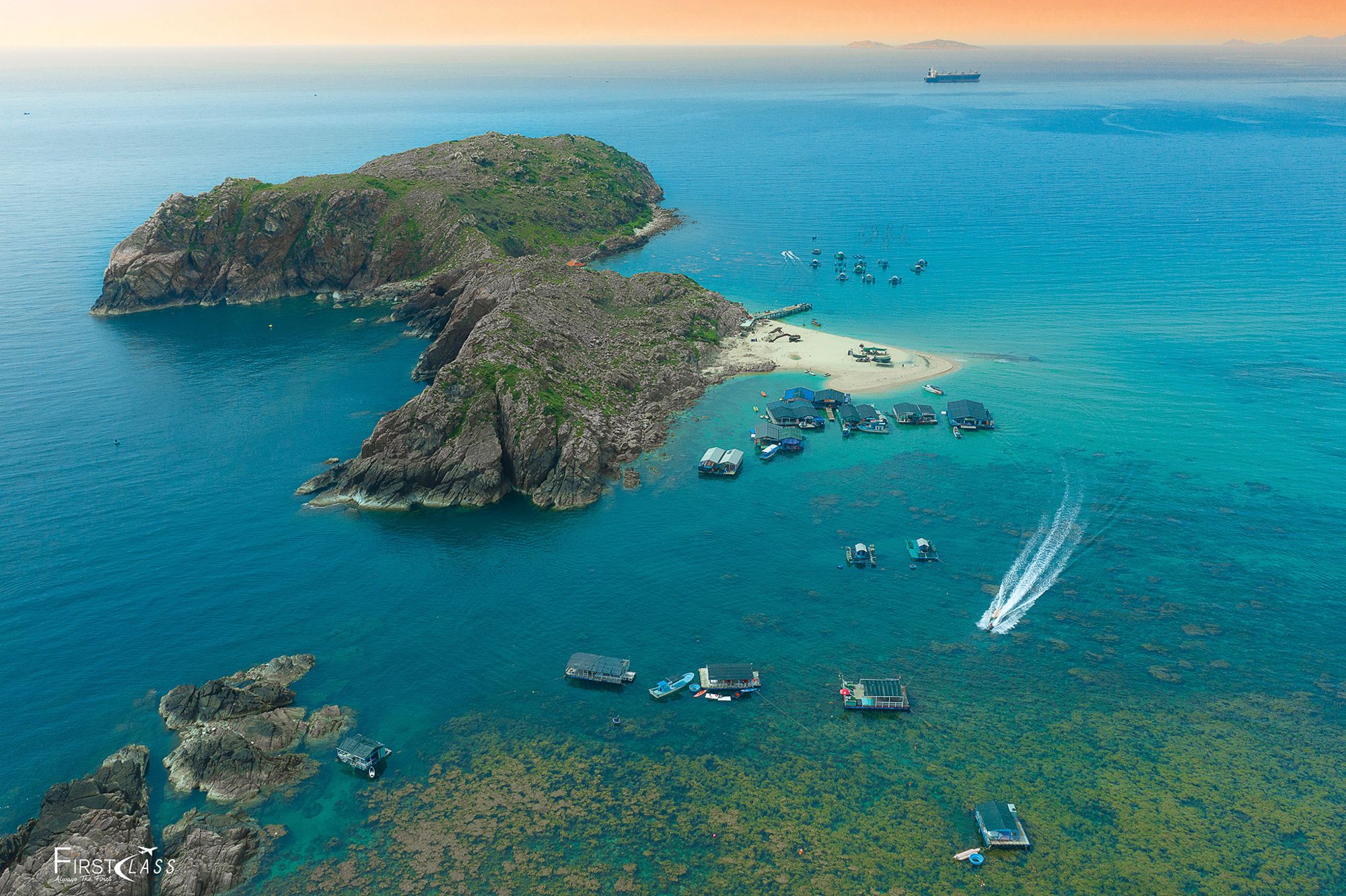 Hon Kho Island & Sargassum Seaweed Season, Vietnam