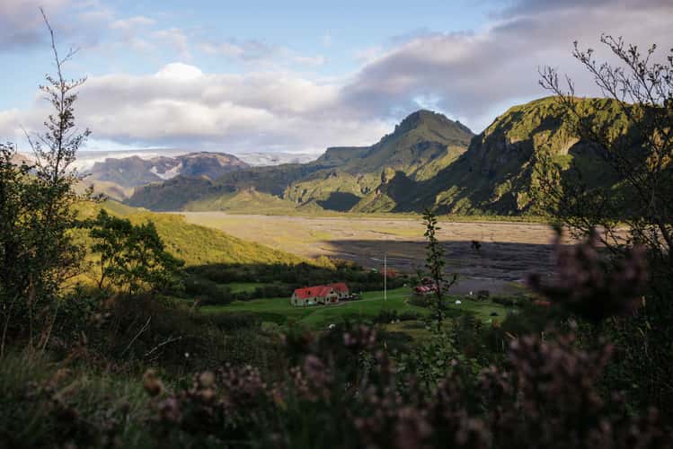 Hut view from Valahnjúkur walk, Þórsmörk