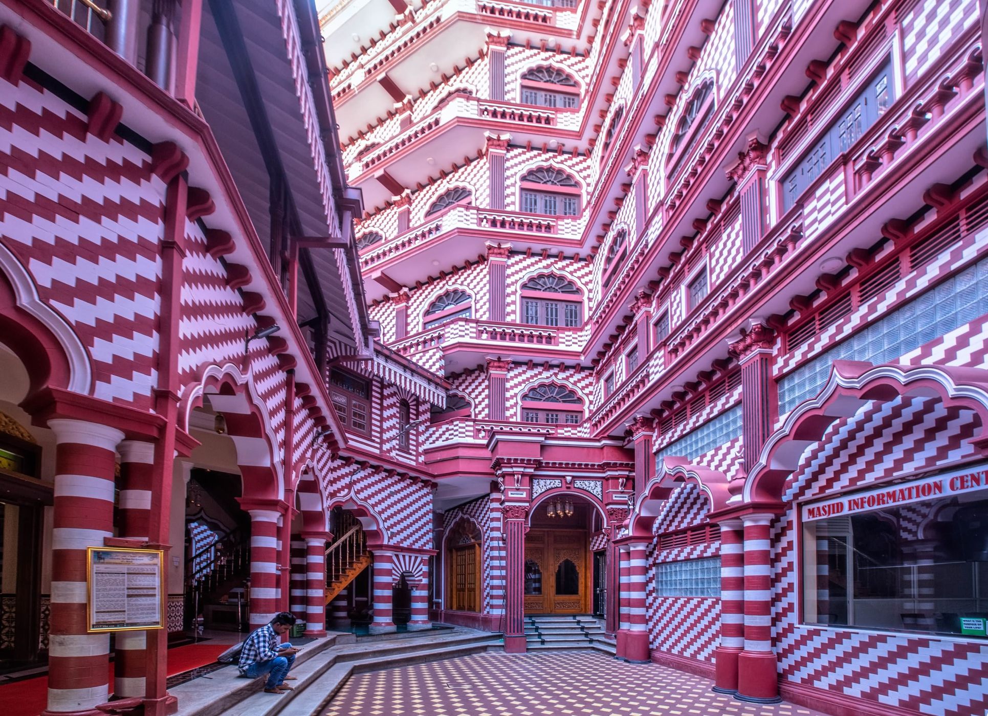Jami Ul-Alfar Mosque, Sri Lanka