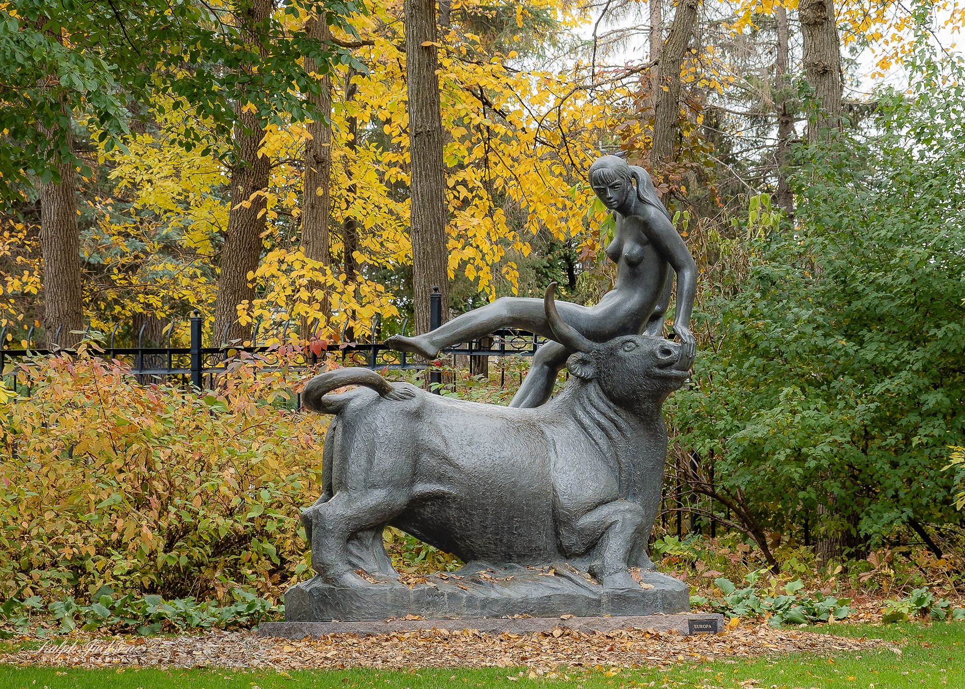 Leo Mol Garden, Canada
