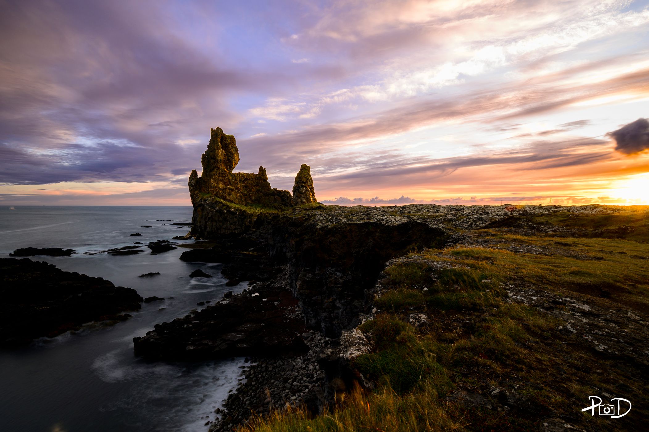 Lóndrangar View Point, Iceland