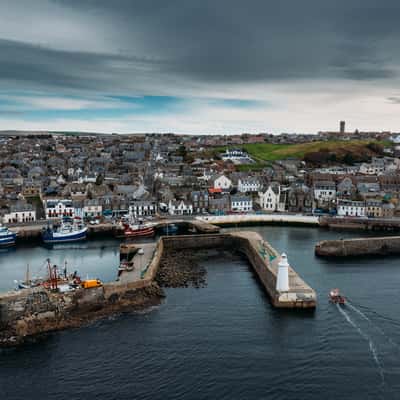MacDuff & MacDuff Lighthouse, United Kingdom