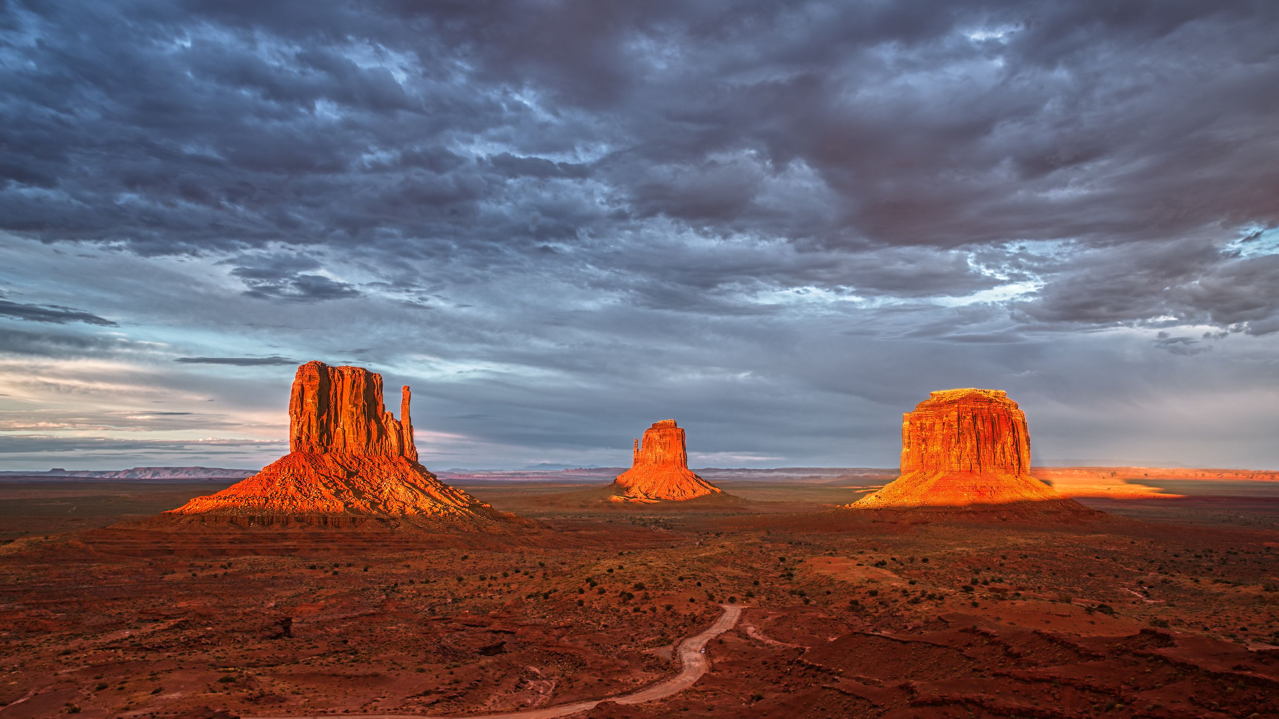 Monumet Valley, 3 Buttes, USA