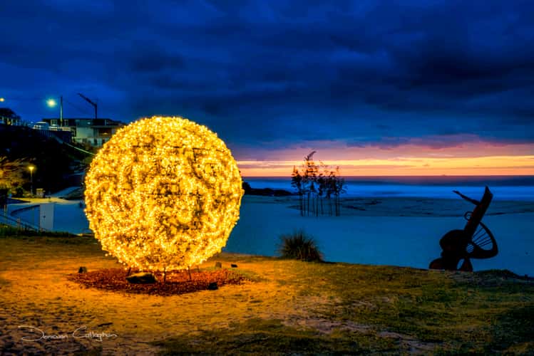 One Moon, Sculptures by the Sea, Tamarama, NSW